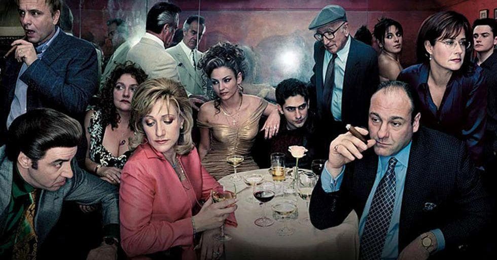 Dlaczego Rodzina Soprano to najlepszy serial na świecie? Zdjęcie wielu postaci z serialu